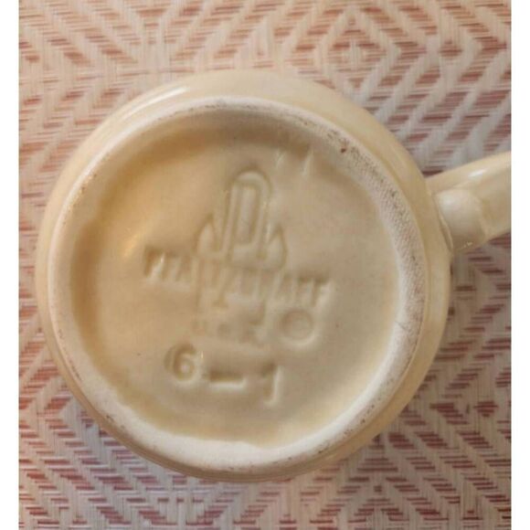 Four Pfaltzgraff villiage stoneware cups, soup pot in another listing - Picture 6 of 6